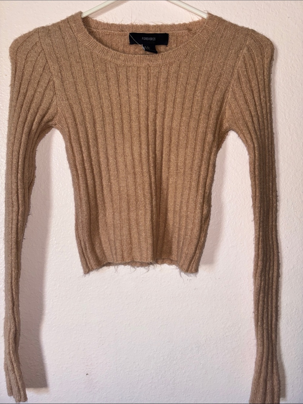 Forever 21 Ribbed Crew Neck Sweater Top in Beige, Cropped, Fuzzy, Size S